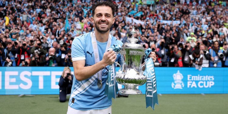 Bernardo Silva acepta rebajarse el sueldo para perseguir su sueño de jugar en el Barcelona
