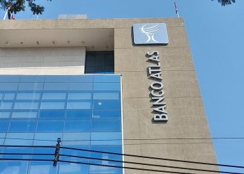 Banco Atlas rechaza acusación fiscal y niega hechos punibles