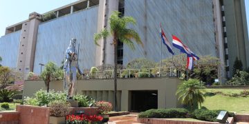 Economía paraguaya registra repunte y crece en marzo