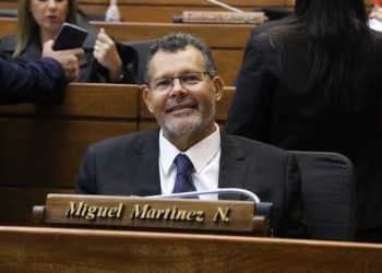 Diputado dice que Zacarías Irún debe ser expulsado tras la filtración de sus audios