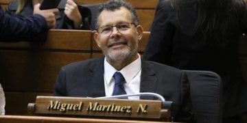 Diputado dice que Zacarías Irún debe ser expulsado tras la filtración de sus audios