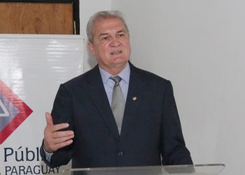 Emiliano Rolón desmiente vínculos con universidad