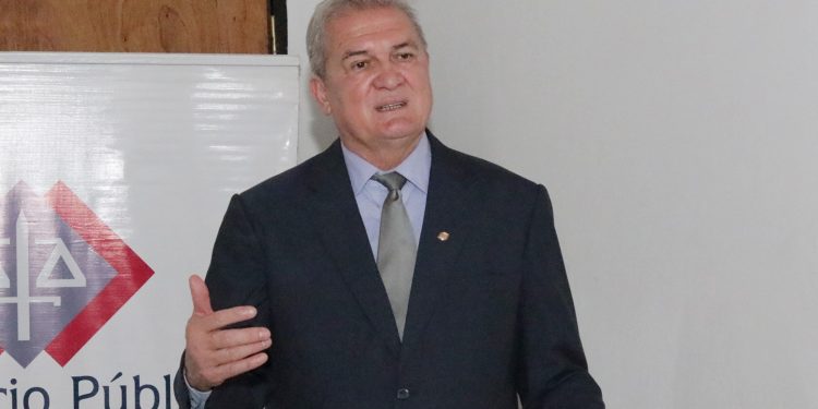Emiliano Rolón desmiente vínculos con universidad