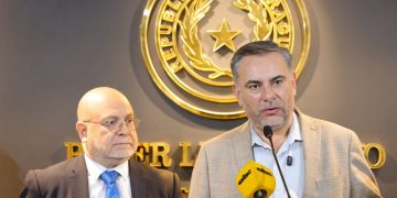 Oposición insiste en auditoría integral de máquinas de votación