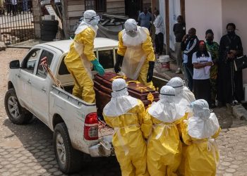 Diez países corren un alto riesgo por el brote de ébola de República del Congo y Uganda