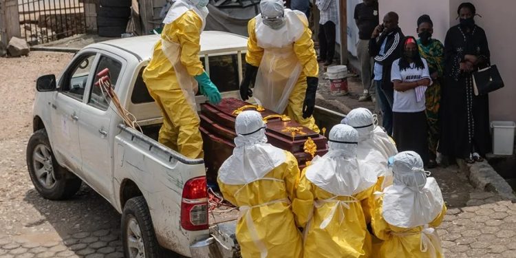Diez países corren un alto riesgo por el brote de ébola de República del Congo y Uganda