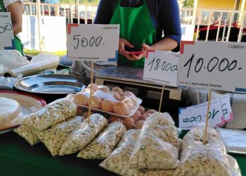 Ofertas de carne y productos frescos del campo en la Costanera