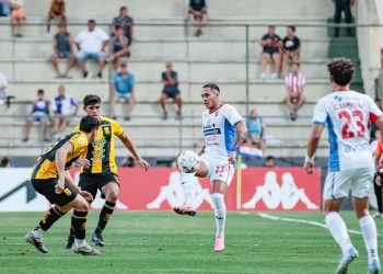 Guaraní y Nacional miden fuerzas en un duelo de necesidades opuestas