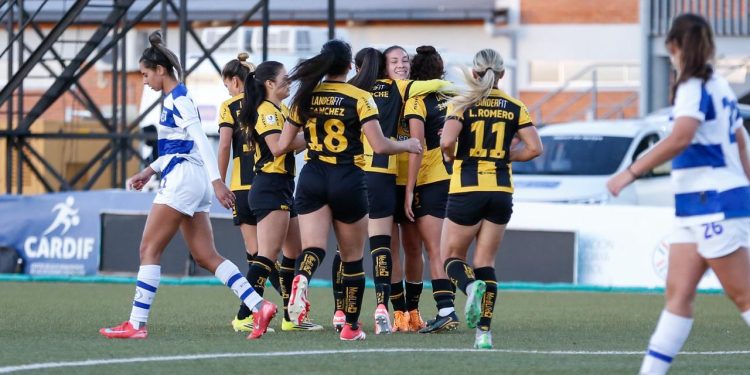 Guarani reacciona ante un complicado 2 de Mayo y se acerca a la cima