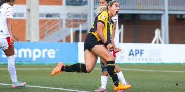 Guarani se impuso a Cerro Porteño en un partido que tuvo sus polémicas