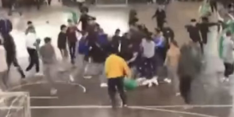 Imputan a siete personas por violenta gresca en intercolegial de Paraguarí
