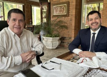 Raúl Latorre afirma que Horacio Cartes “no tiene rival” para presidir la ANR