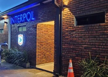Policía alerta sobre uso fraudulento de números telefónicos en nombre de Interpol