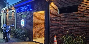 Policía alerta sobre uso fraudulento de números telefónicos en nombre de Interpol