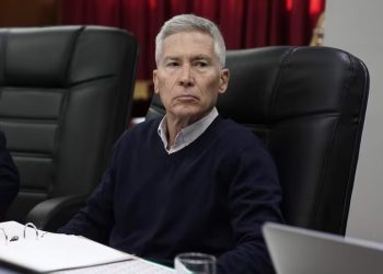 Consejero del IPS defiende pedido de permiso con goce de sueldo para tareas partidarias