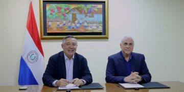 MEC y Defensa Animal firman convenio para promover el bienestar animal en las aulas