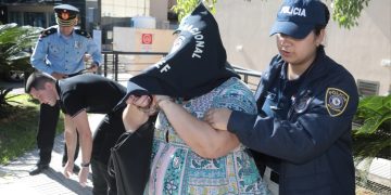Unidad Anticorrupción allana oficinas judiciales en San Lorenzo tras entrega vigilada