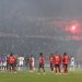 Partido DIM-Flamengo se canceló por disturbios e invasión de hinchas en la Libertadores