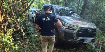 Operativo policial en Itapúa terminó en persecución, balacera y vehículos incautados