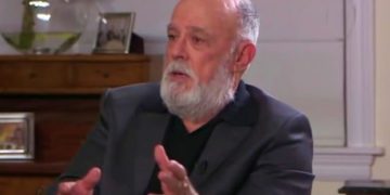 General en el exilio pidió a militares cubanos no obedecer órdenes de Castro contra la población