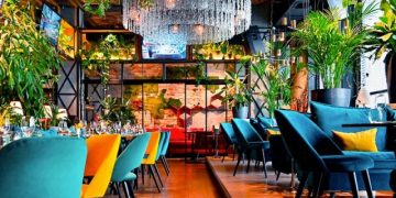 Habilitan sistema de propinas digitales en bares y restaurantes del país