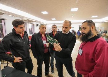 Inició revisión técnica de máquinas votación para la ANR