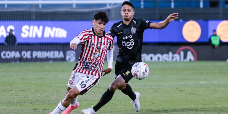 El campeón Olimpia cae ante San Lorenzo