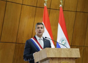 Presidente destaca el rol de Petropar y ratifica su compromiso con la gestión del IPS