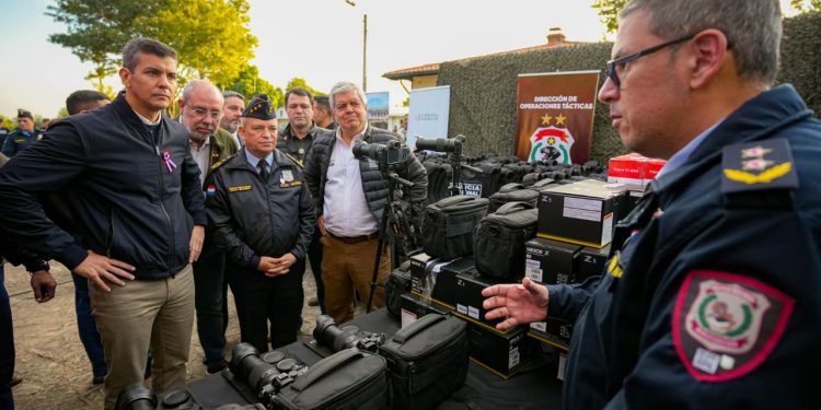 Peña y el cambio de posición sobre los desfiles patrios: «Es importante mantener nuestros símbolos»