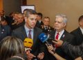 Gobierno no descarta reconsiderar suspensión de proceso de admisión de aspirantes a policías