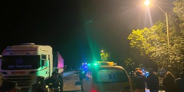 Choque frontal deja tres fallecidos en Félix Pérez Cardozo