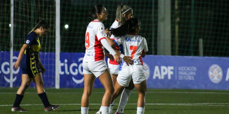 Nacional/Humaitá superó por la mínima a Trinidense