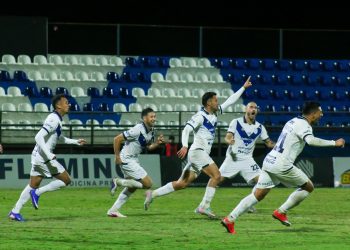 Ameliano vence sobre el final a Recoleta FC