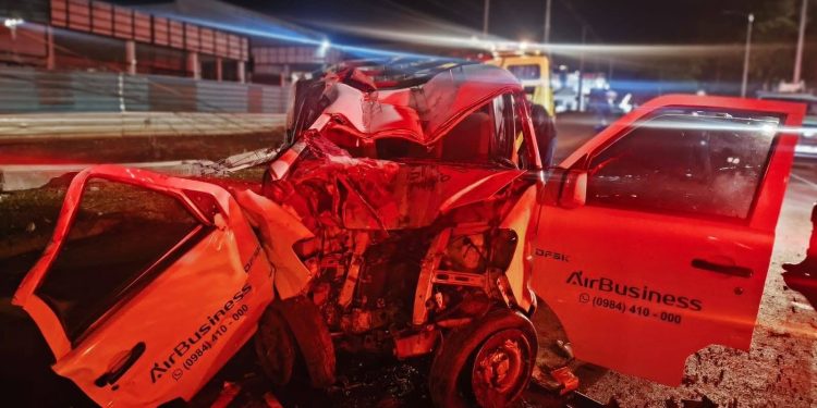 Violento siniestro vial deja dos heridos en Ciudad del Este