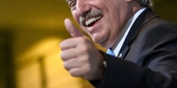 Argentina: anulan procesamiento del expresidente Alberto Fernández
