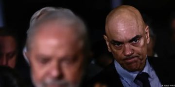 Congreso brasileño promulga ley que reduce pena a Bolsonaro