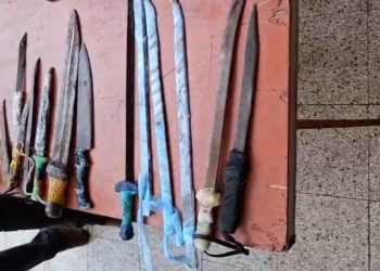 Fuerzas de seguridad requisan armas y drogas en pabellón del PCC tras operativo en el CERESO