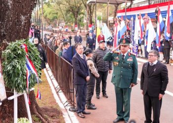 Ciudad del Este conmemora la Independencia con multitudinario desfile y mensajes de integración