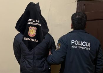 Imputan por feminicidio al principal sospechoso del crimen de una mujer en Nueva Italia