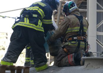SENAD destruye combustibles de aviación incautados en operativos contra el narcotráfico