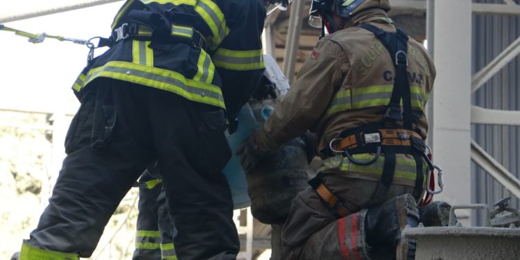 SENAD destruye combustibles de aviación incautados en operativos contra el narcotráfico