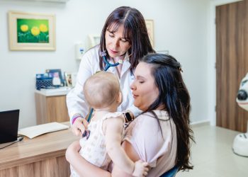 Salud Pública avanza en la protección de bebés contra el principal virus del invierno