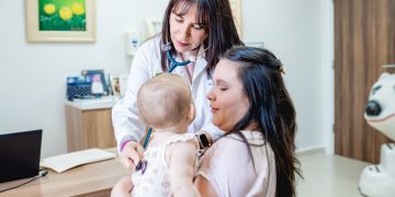 Salud Pública avanza en la protección de bebés contra el principal virus del invierno