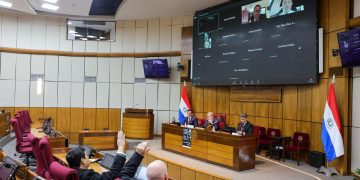 Recomiendan fusionar área de repatriados con Cancillería
