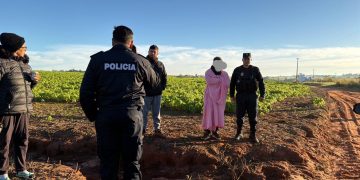 Asaltan supermercado y tomar de rehén a adolescente que luego fue liberado