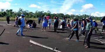 Bloquearon aeropuerto para impedir posible detención de Evo Morales