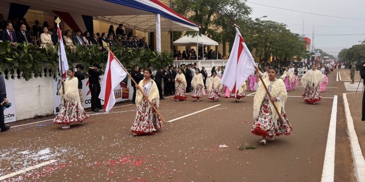Concepción cerró las celebraciones de su aniversario con su emblemático desfile cívico-militar