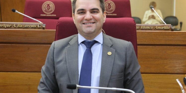 Proyecto busca unificar cálculo de la prestación alimentaria y aplicar retenciones automáticas a morosos