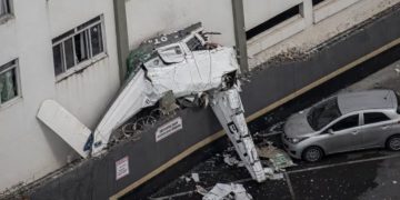 Avioneta se estrella contra un edificio y deja dos muertos en Belo Horizonte