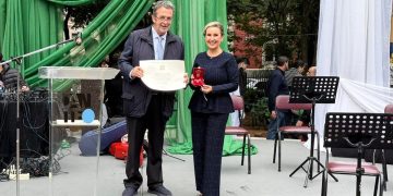 Fiscala recibe la condecoración de Italia por su lucha contra el crimen organizado